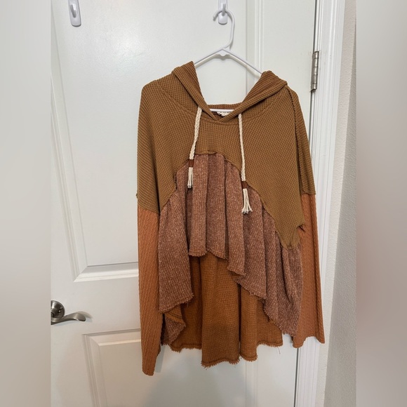 POL Waffle Knit Hoodie with Bell Sleeve Crop Top - Picture 3 of 7